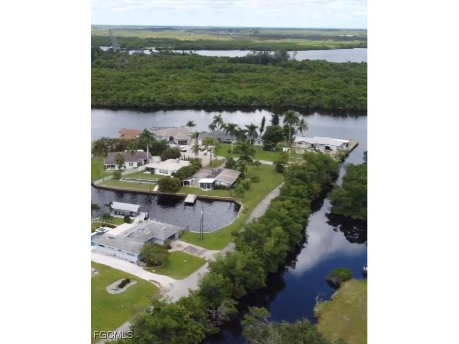 249 Alameda Avenue Fort Myers FL 33905 2025013620 image25