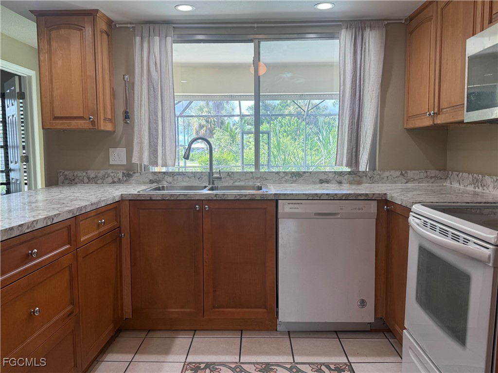 249 Alameda Avenue Fort Myers FL 33905 2025013620 image8