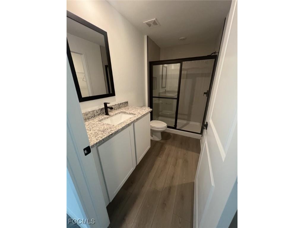 249 Blackstone Drive Fort Myers FL 33913 2025026366 image6