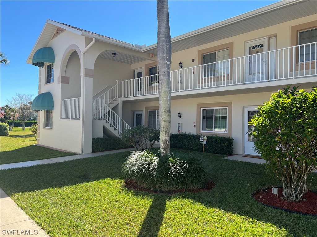 249 Gabriel Circle #12 Naples FL 34104 224012522 image1