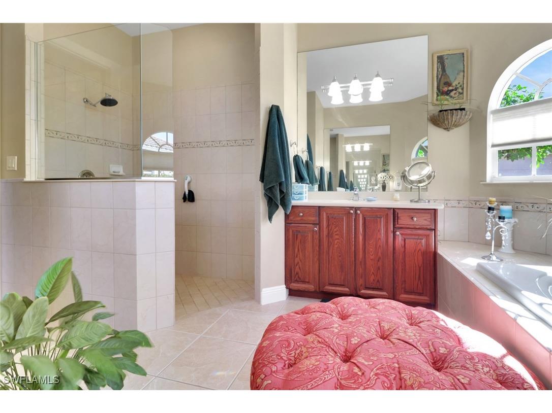 24908 Fairwinds Lane Bonita Springs FL 34135 225072026 image28