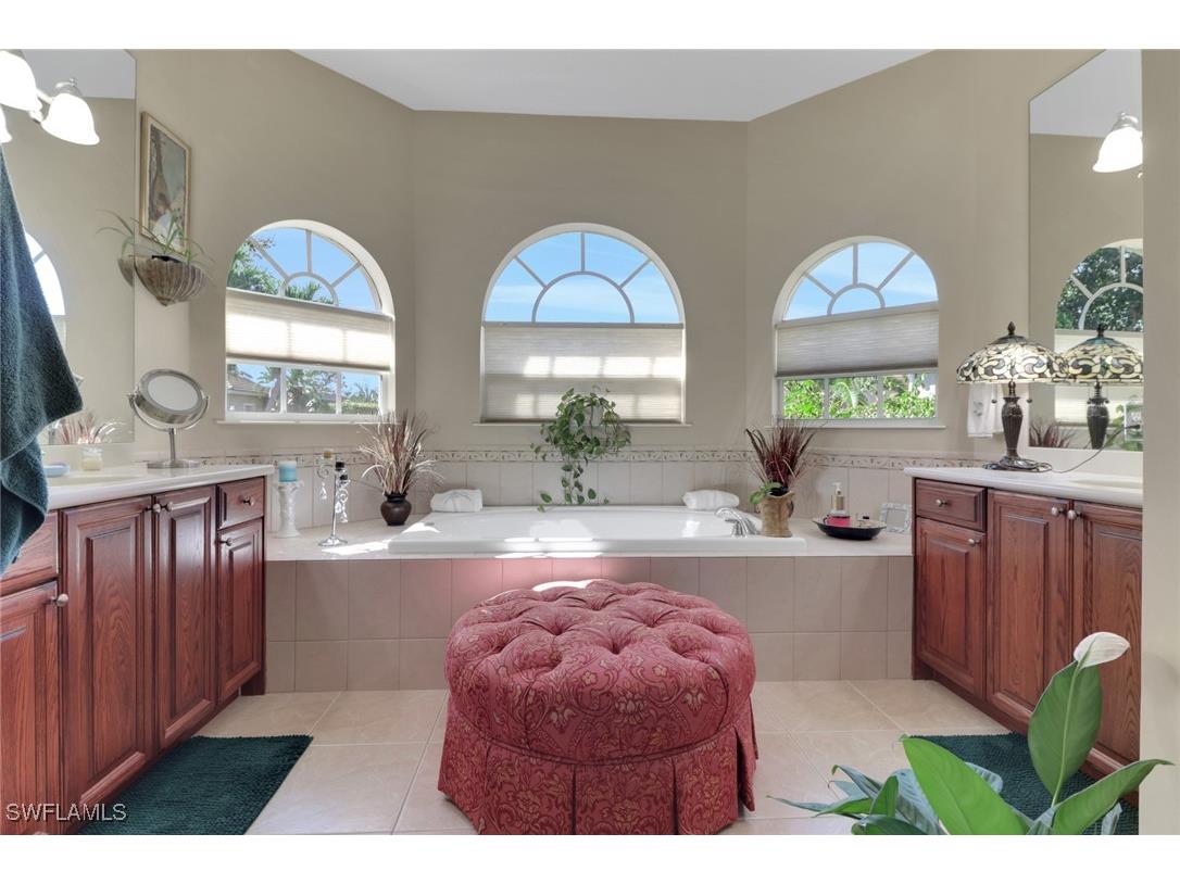 24908 Fairwinds Lane Bonita Springs FL 34135 225072026 image29