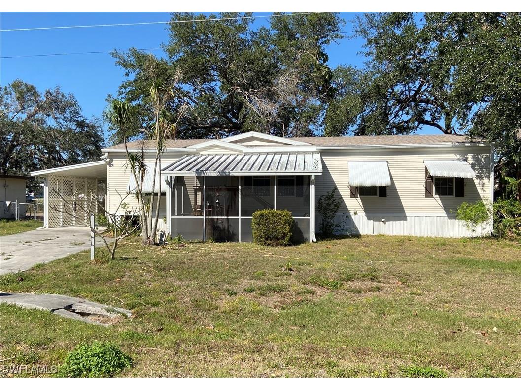 2491 Gail Helen Court North Fort Myers FL 33917 223012884 image1