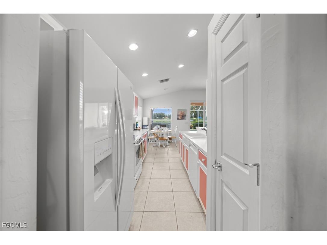 2492 Belleville Court Cape Coral FL 33991 2025013138 image11