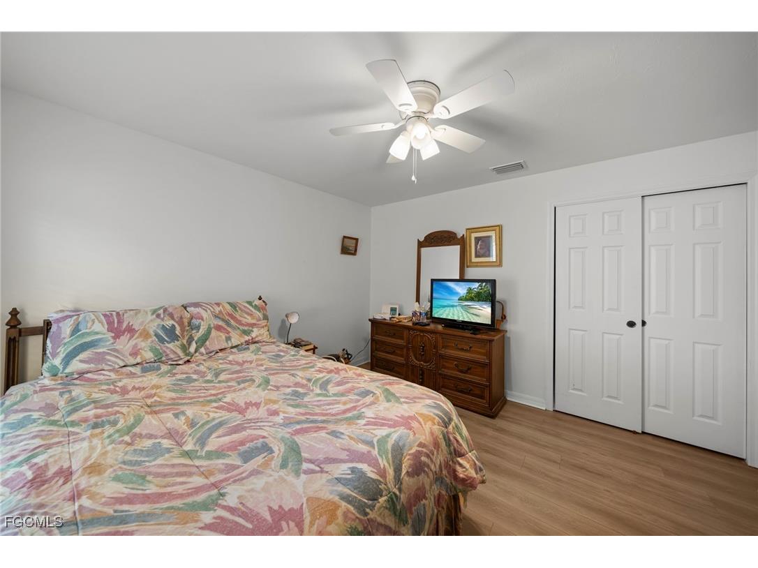 2492 Belleville Court Cape Coral FL 33991 2025013138 image20