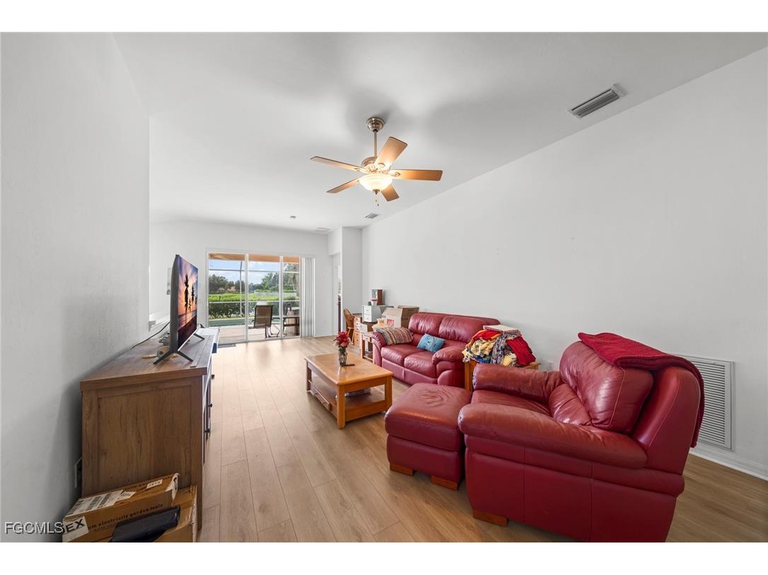 2492 Belleville Court Cape Coral FL 33991 2025013138 image5