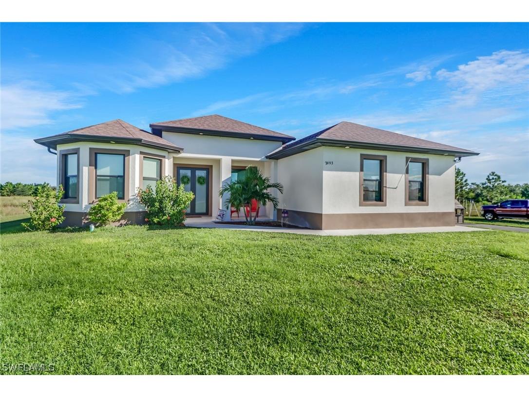 2493 45th Avenue NE Naples FL 34120 223071064 image1