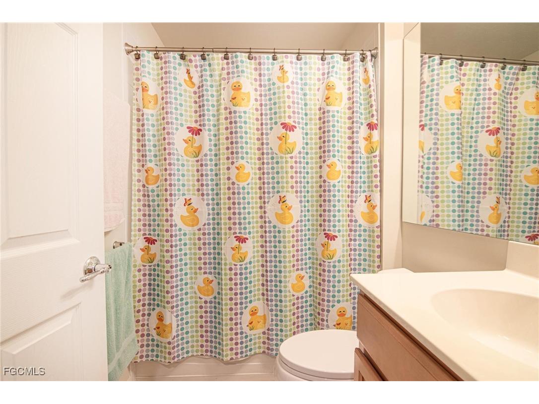 2493 Anguilla Drive Cape Coral FL 33991 2025024766 image16