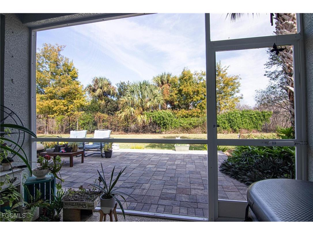 2493 Anguilla Drive Cape Coral FL 33991 2025024766 image25