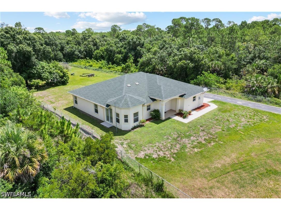 2495 62nd Avenue NE Naples FL 34120 226022057 image1