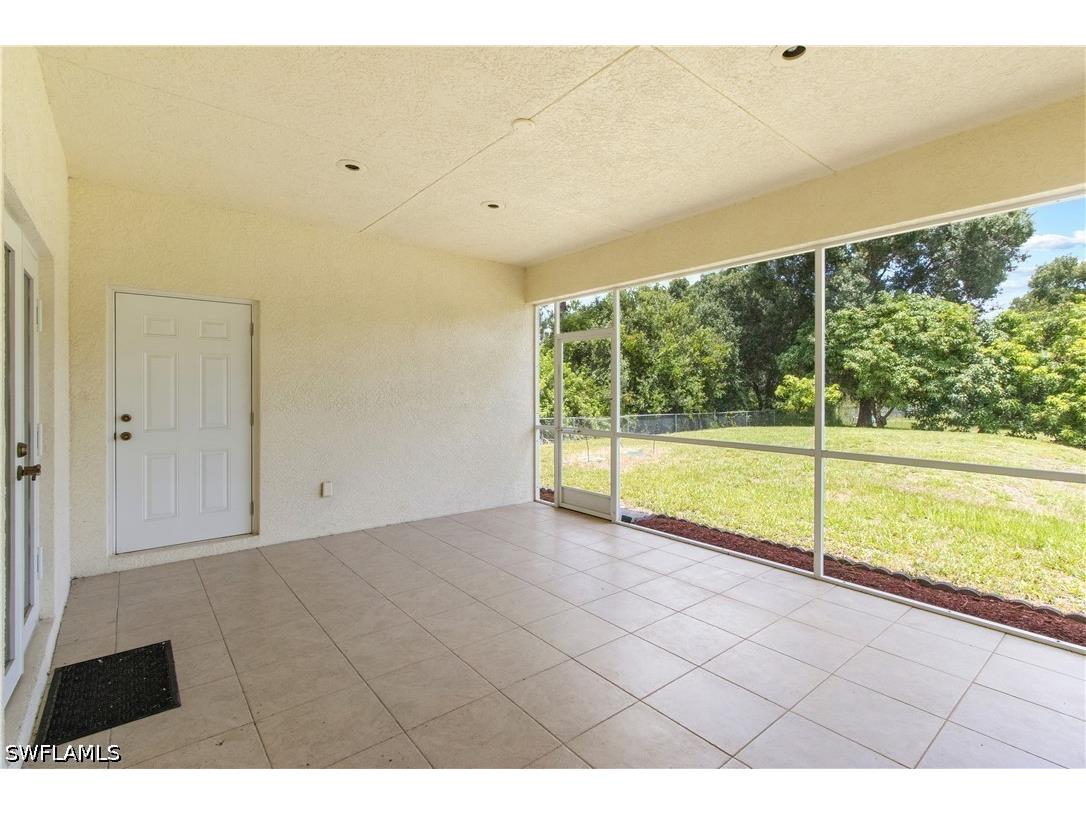 2495 62nd Avenue NE Naples FL 34120 226022057 image18