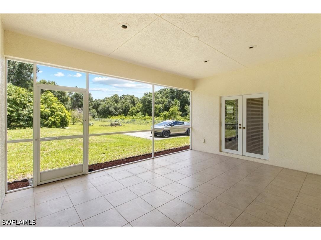 2495 62nd Avenue NE Naples FL 34120 226022057 image19