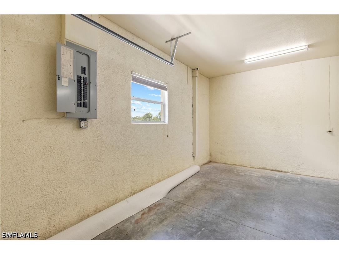 2495 62nd Avenue NE Naples FL 34120 226022057 image36