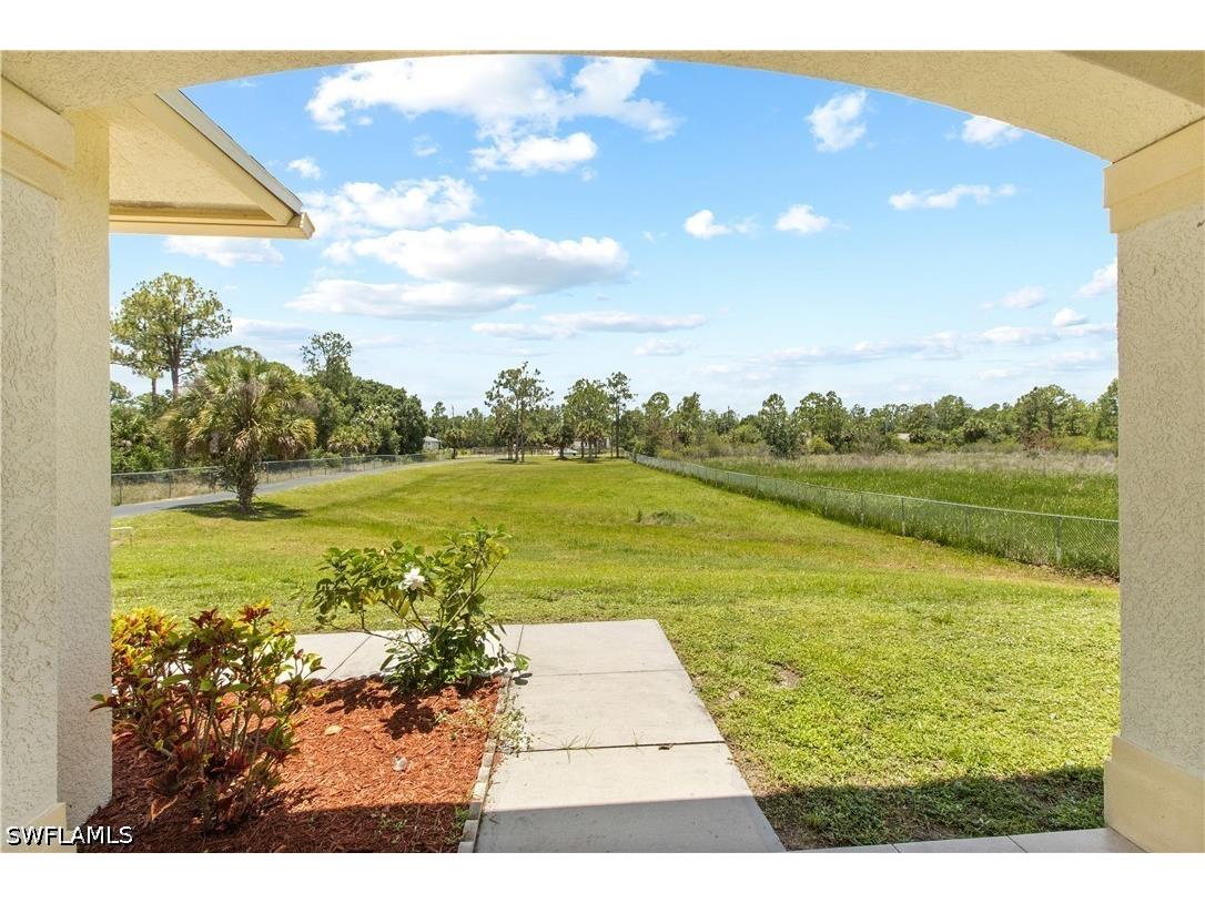 2495 62nd Avenue NE Naples FL 34120 226022057 image6
