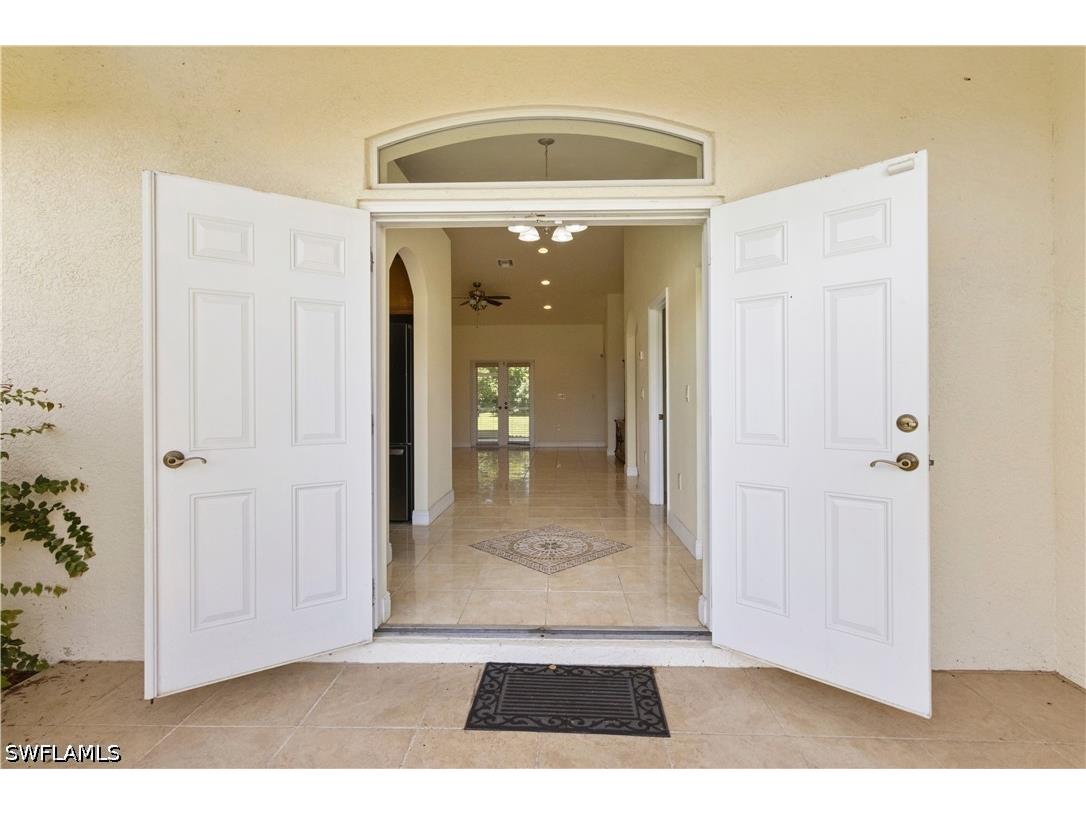 2495 62nd Avenue NE Naples FL 34120 226022057 image8