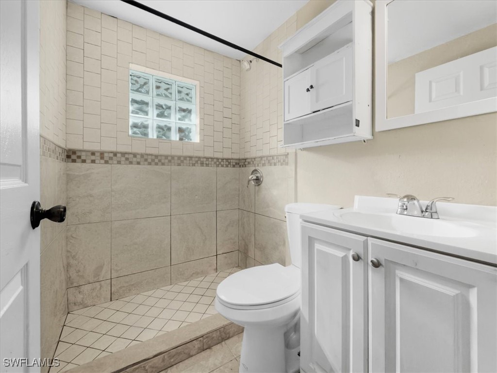 2495 Bayside Street Naples FL 34112 225083696 image22
