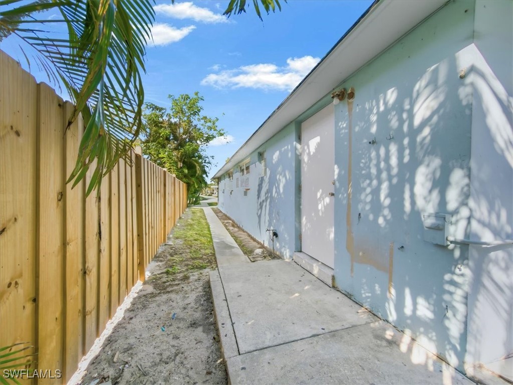 2495 Bayside Street Naples FL 34112 225083696 image29