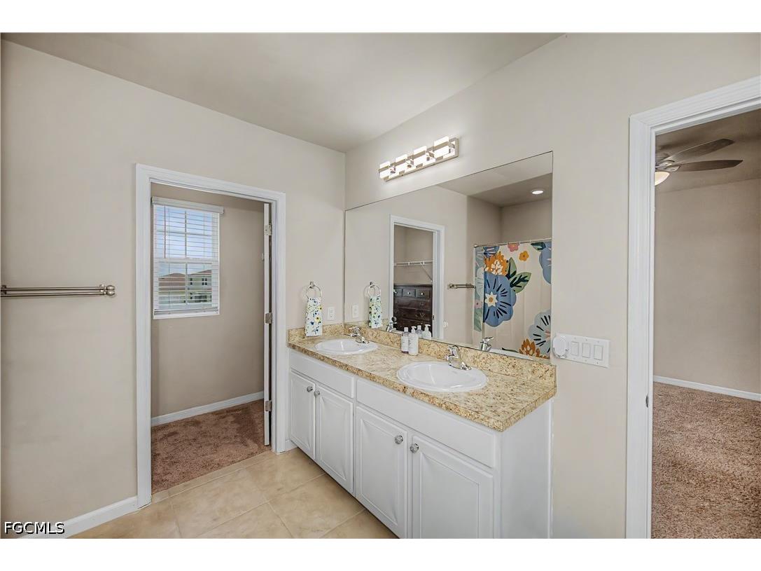 2495 Ciales Court Cape Coral FL 33909 2026023255 image23