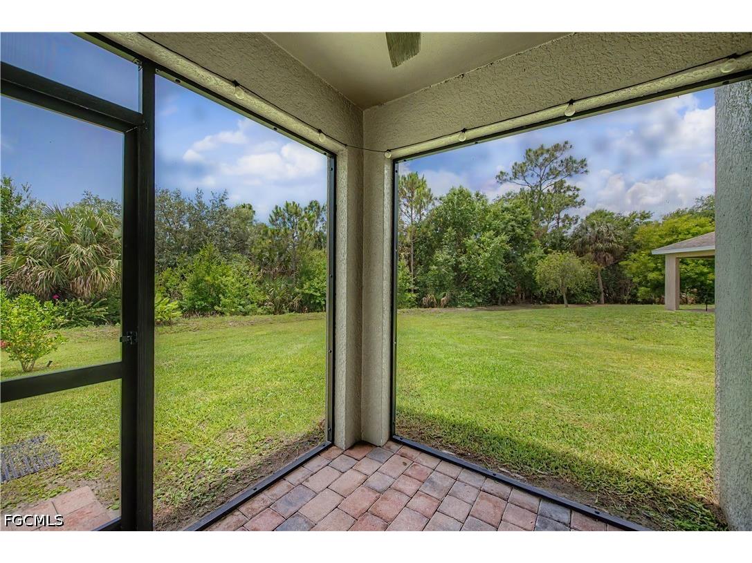 2495 Ciales Court Cape Coral FL 33909 2026023255 image4