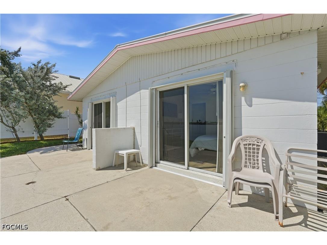 2498 Bayshore Drive Matlacha FL 33993 2026027347 image12