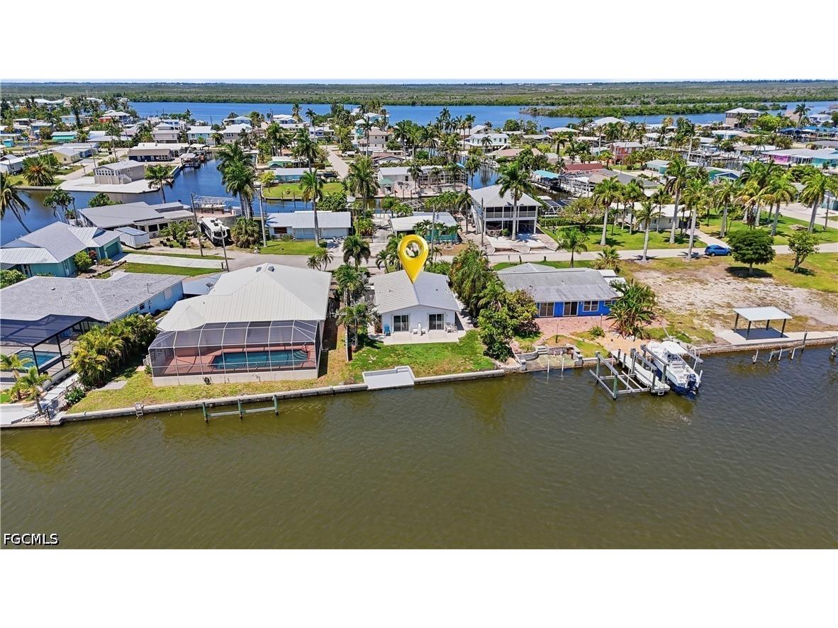 2498 Bayshore Drive Matlacha FL 33993 2026027347 image29