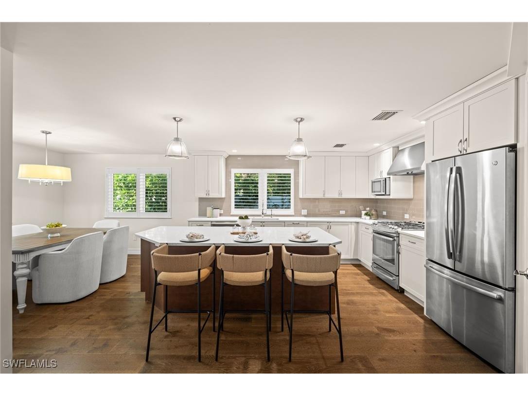 2499 10th Street N Naples FL 34103 225080795 image9