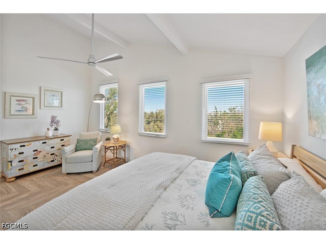 2499 Harbour Lane Sanibel FL 33957 2026019065 image14