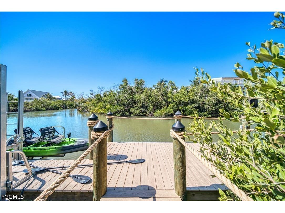 2499 Harbour Lane Sanibel FL 33957 2026019065 image29