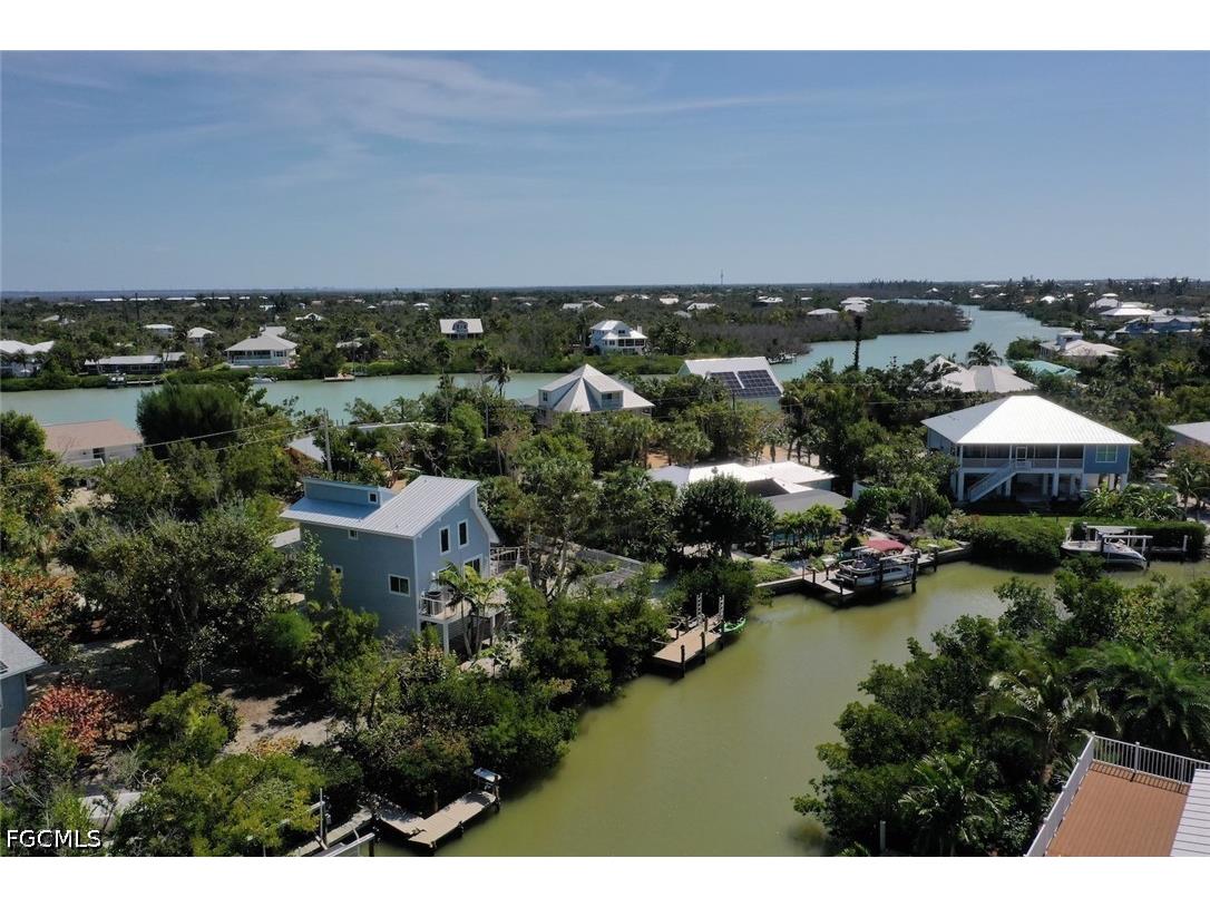 2499 Harbour Lane Sanibel FL 33957 2026019065 image39