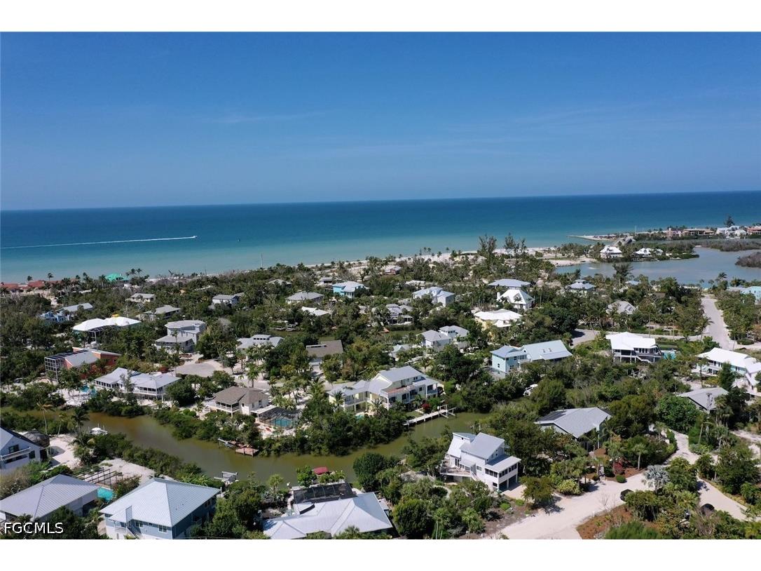 2499 Harbour Lane Sanibel FL 33957 2026019065 image41