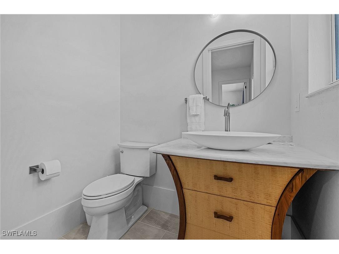 2499 Pine Street Naples FL 34112 225085000 image12