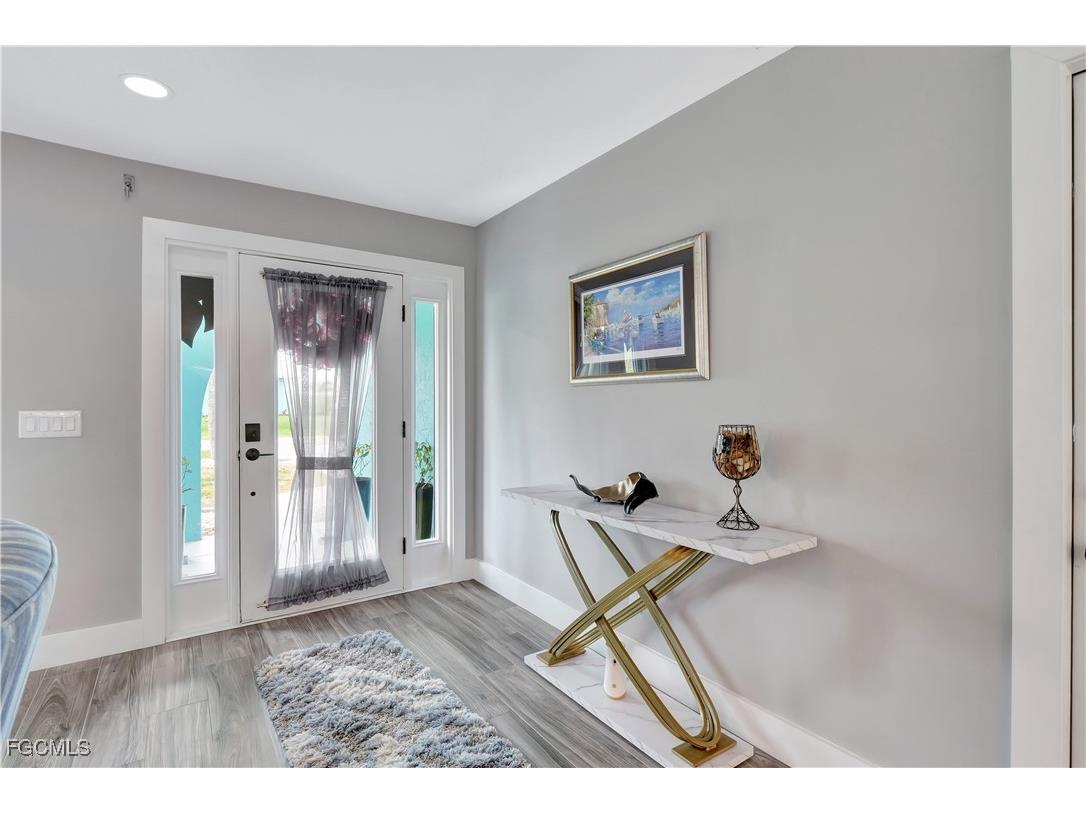 2499 Sapodilla Lane Saint James City FL 33956 2025021790 image3