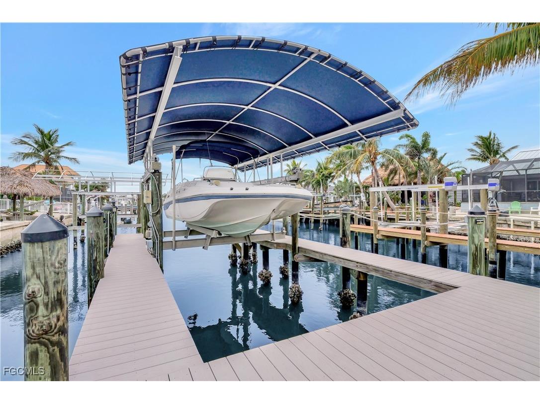 2499 Sapodilla Lane Saint James City FL 33956 2025021790 image31