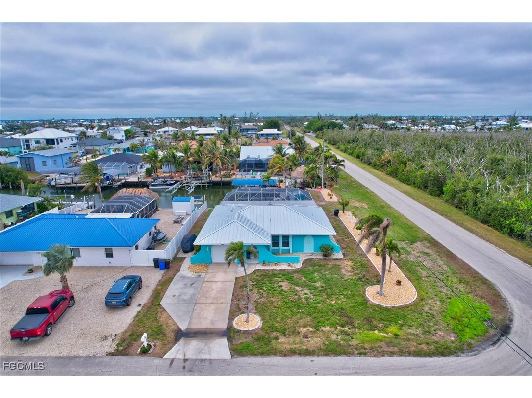 2499 Sapodilla Lane Saint James City FL 33956 2025021790 image35