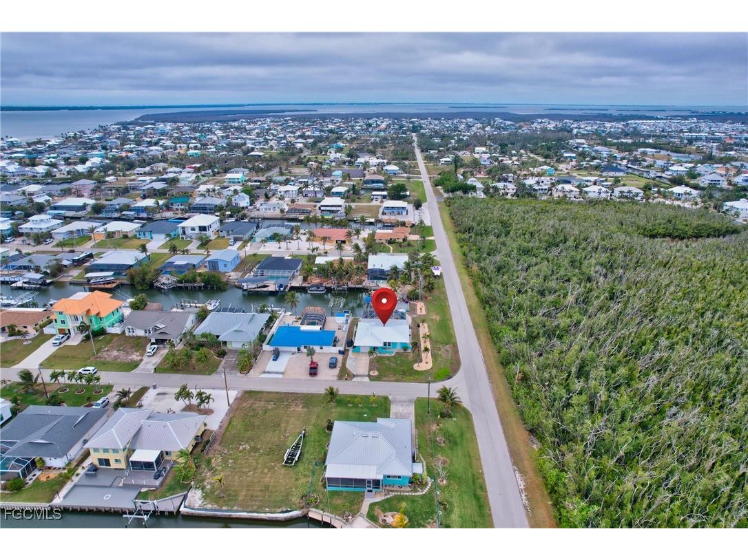 2499 Sapodilla Lane Saint James City FL 33956 2025021790 image37