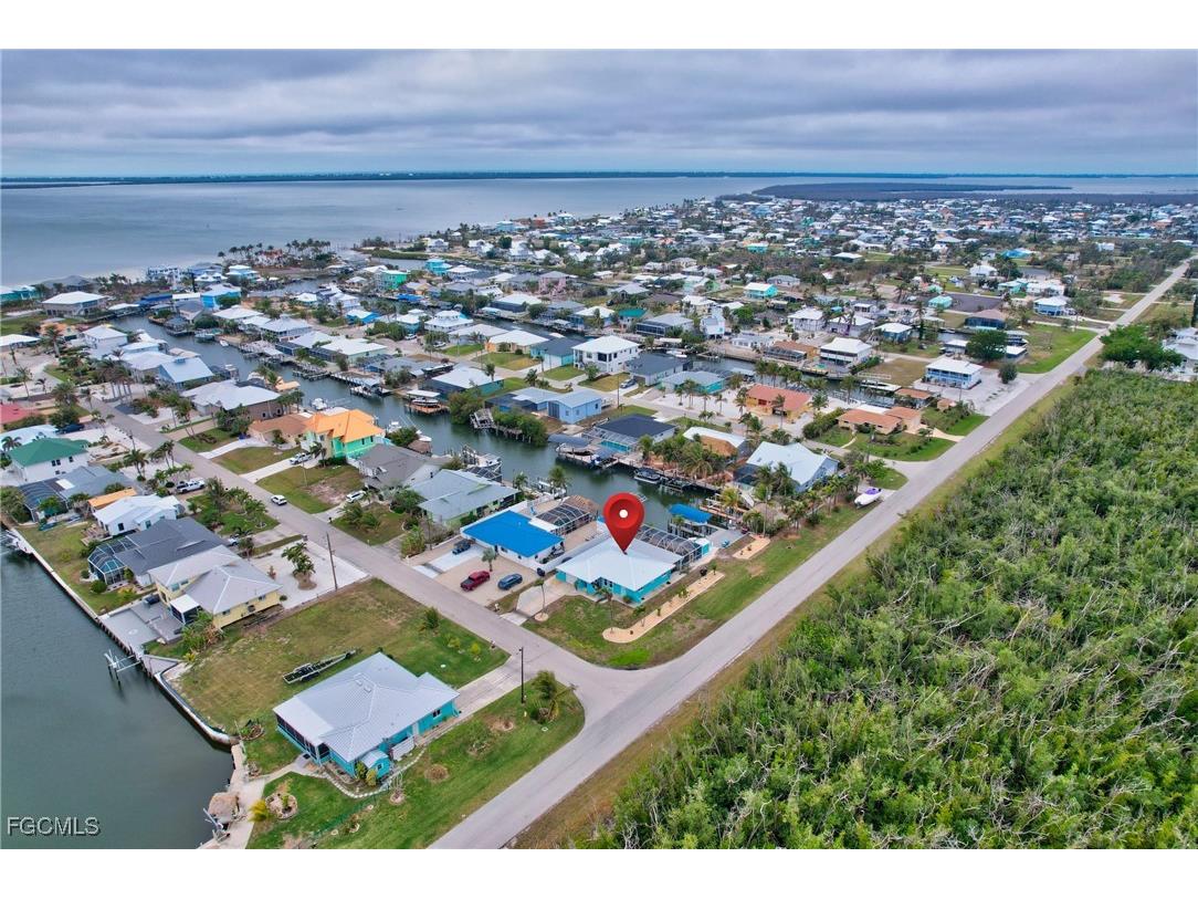 2499 Sapodilla Lane Saint James City FL 33956 2025021790 image38