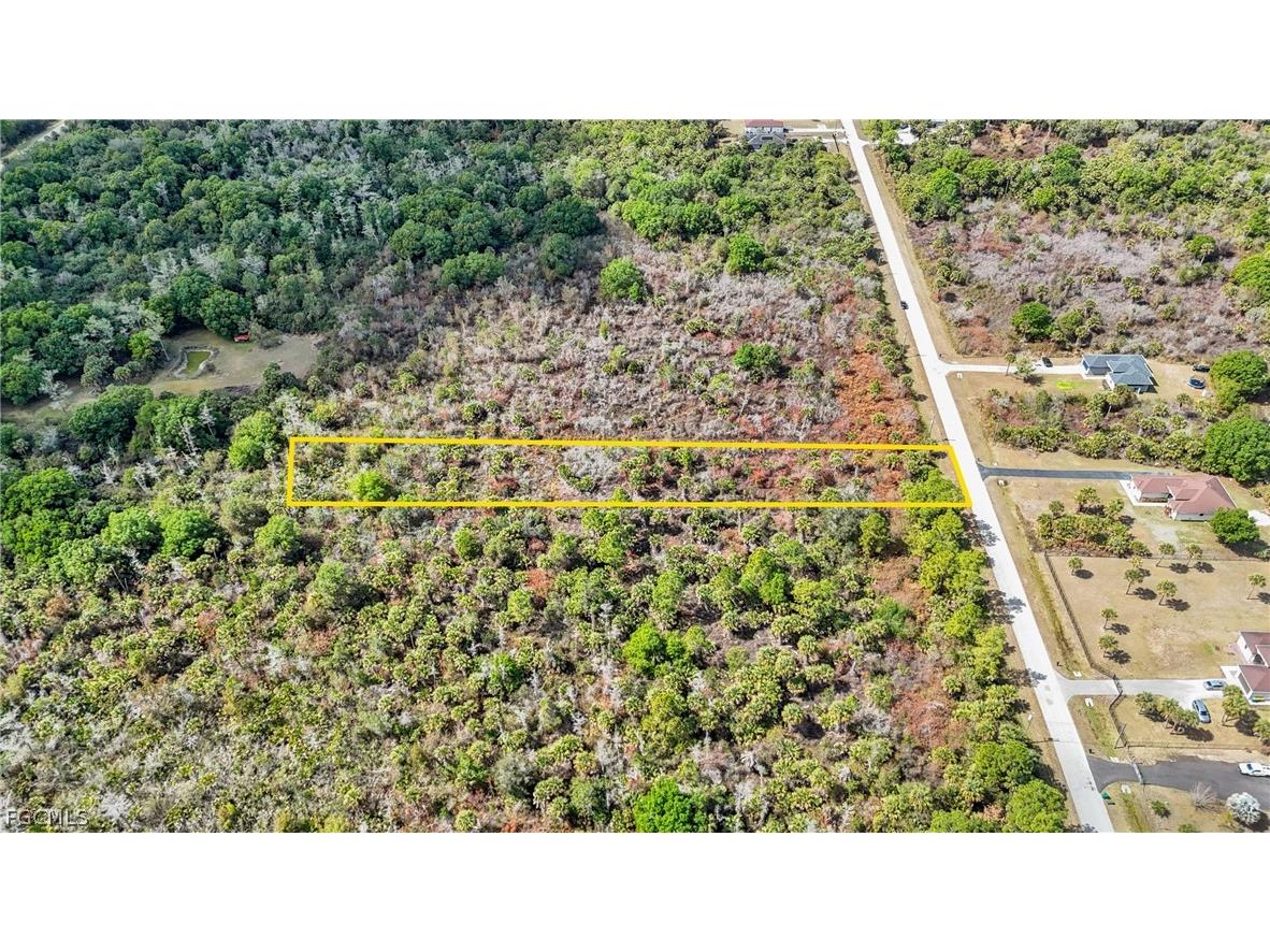 24TH AVE SE Naples FL 34117 2026008217 image1