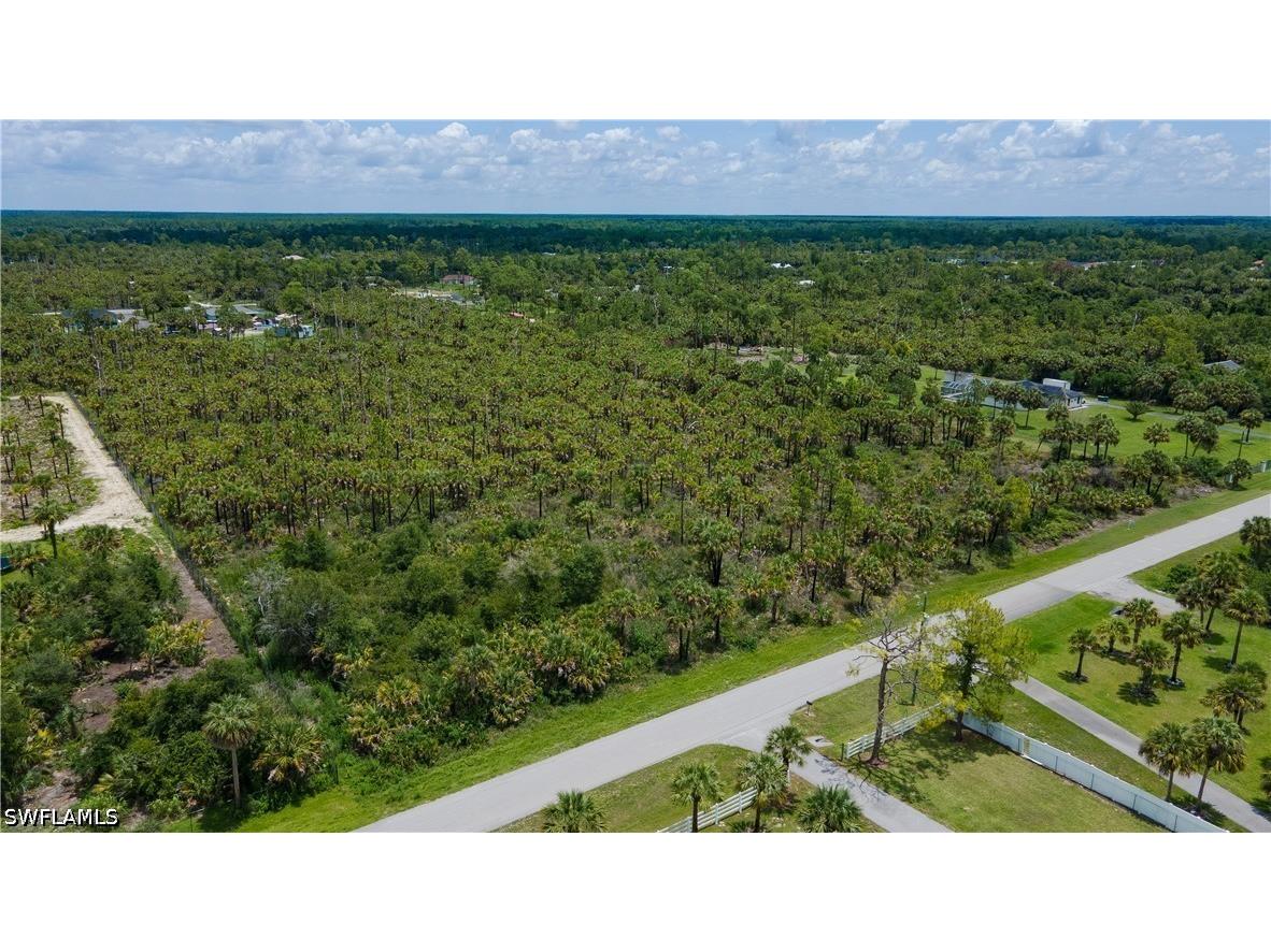 24TH AVE SE Naples FL 34117 226019142 image8