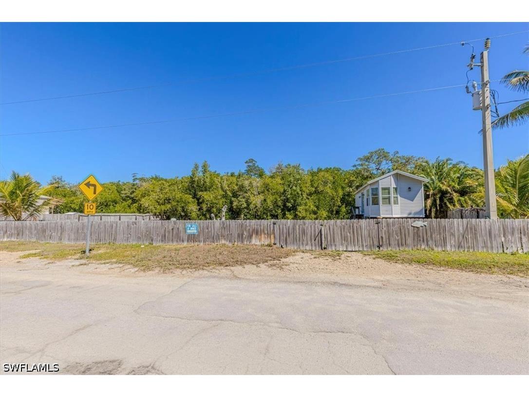 25 & 26 Plantation Drive Everglades City FL 34141 226013501 image30