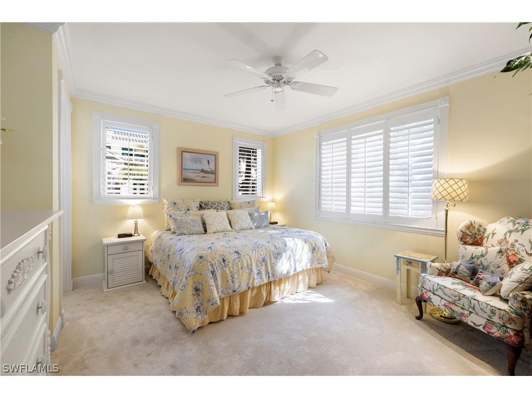 25 2nd Avenue S Naples FL 34102 226004403 image14