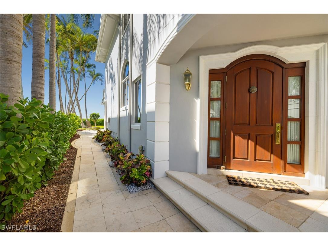 25 2nd Avenue S Naples FL 34102 226004403 image5