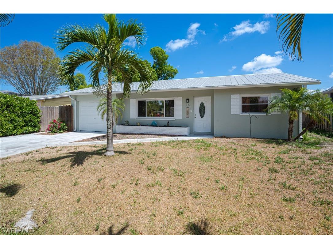 25 4th Street Bonita Springs FL 34134 223040821 image1