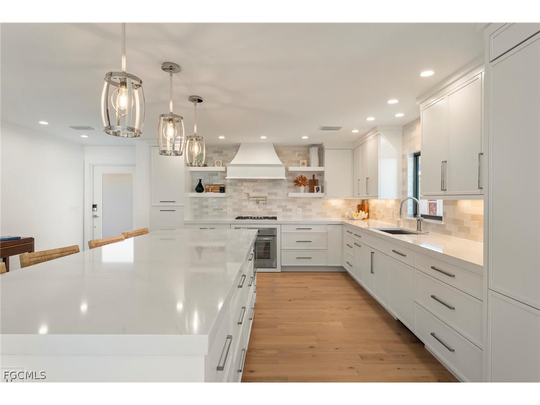 25 Beach Homes Captiva FL 33924 2026007634 image10