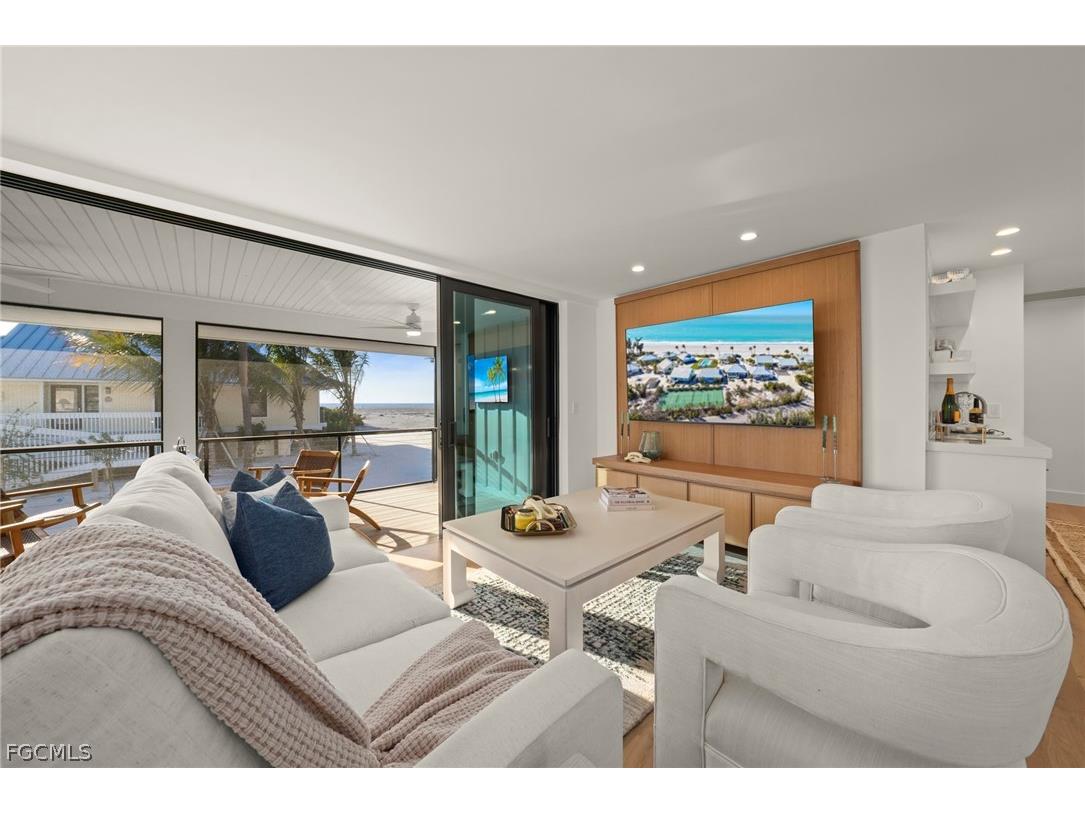 25 Beach Homes Captiva FL 33924 2026007634 image11