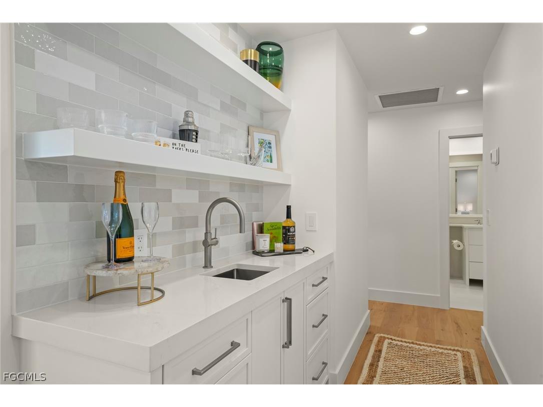 25 Beach Homes Captiva FL 33924 2026007634 image21