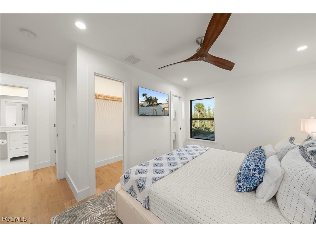 25 Beach Homes Captiva FL 33924 2026007634 image30