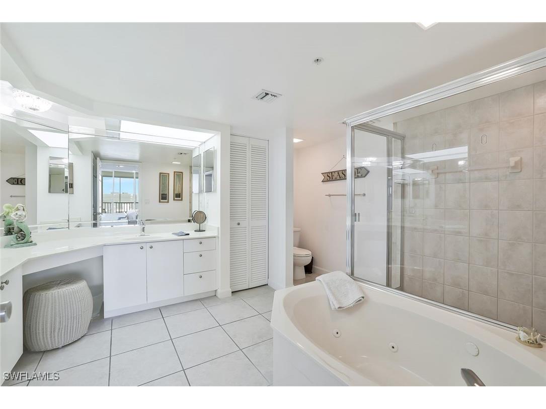 25 Bluebill Avenue #1103 Naples FL 34108 225064572 image15