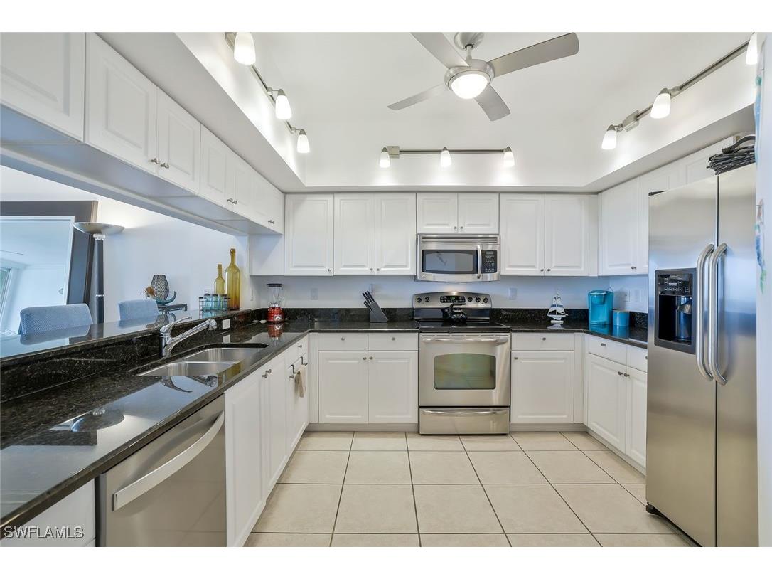 25 Bluebill Avenue #1103 Naples FL 34108 225064572 image8