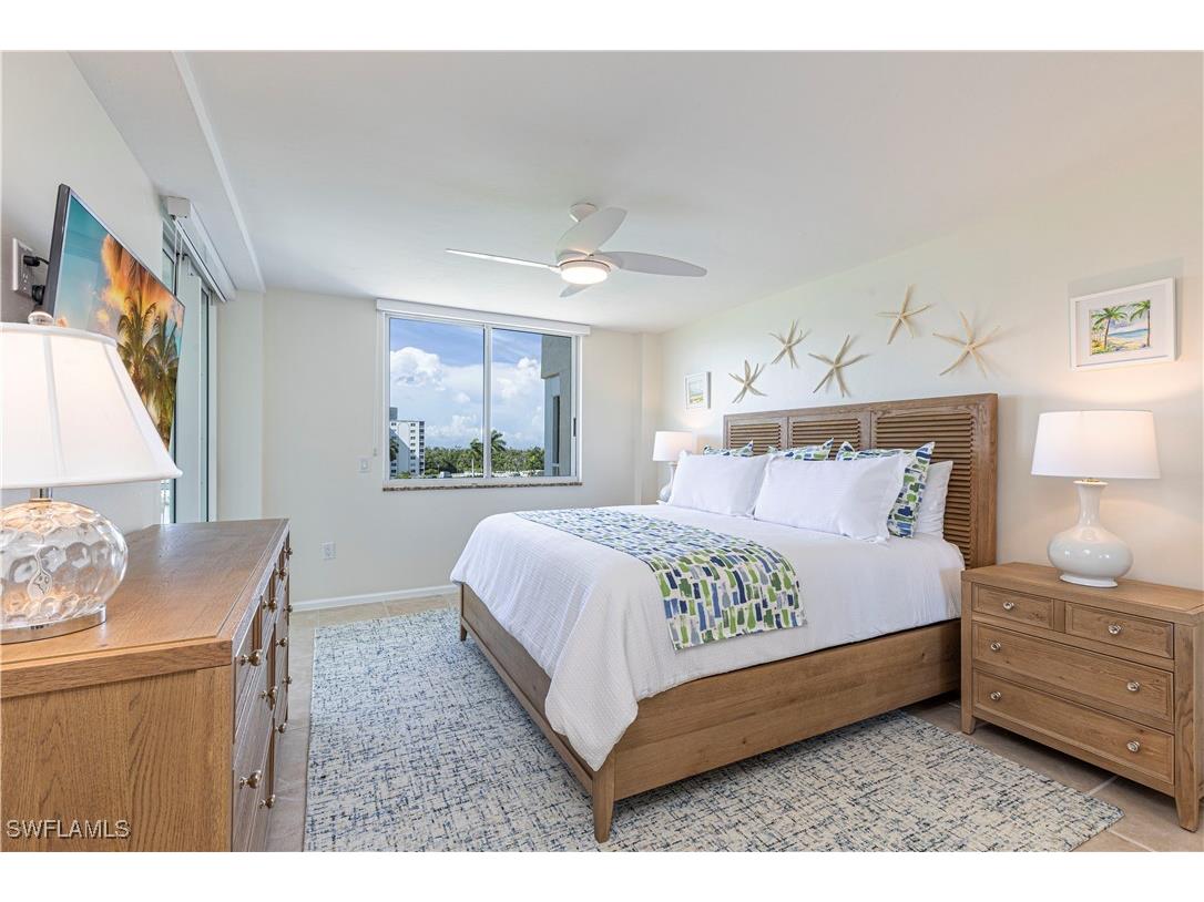 25 Bluebill Avenue #301 Naples FL 34108 225067341 image26