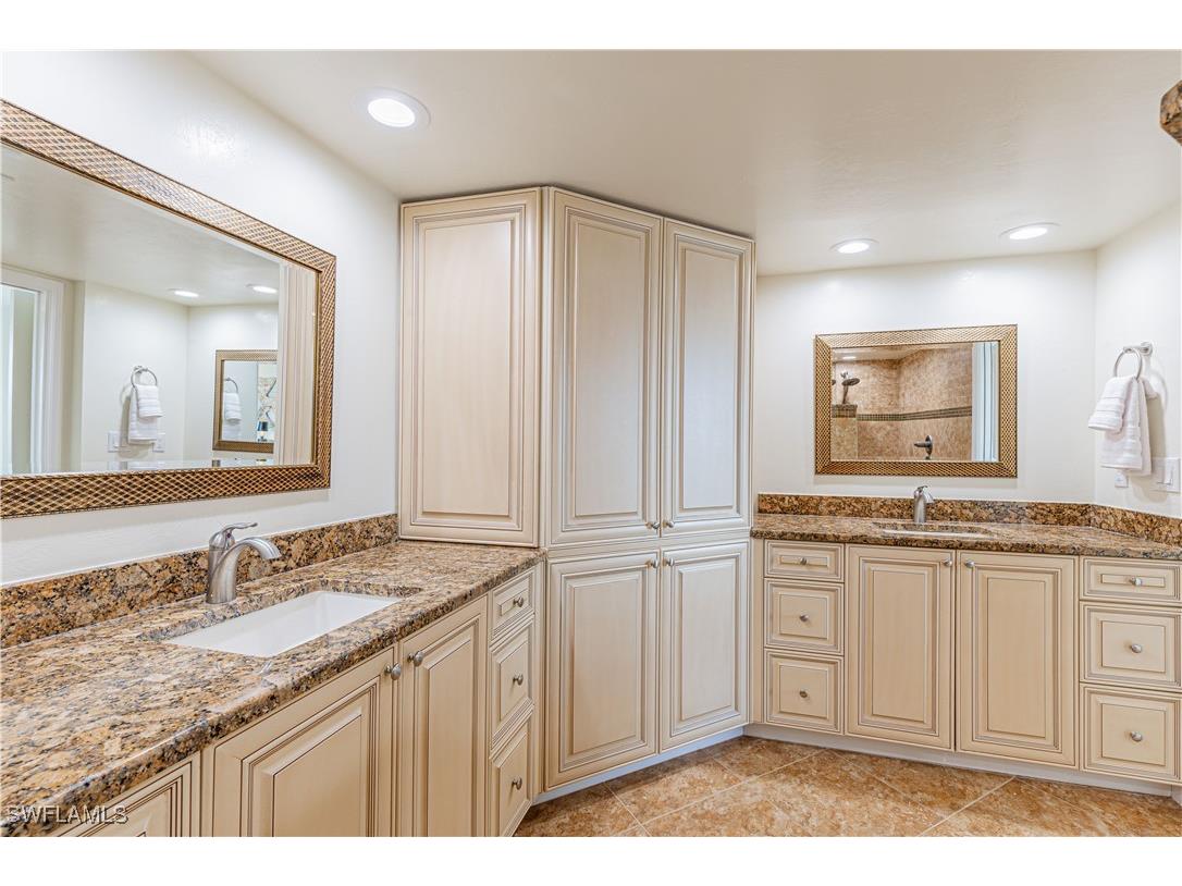 25 Bluebill Avenue #301 Naples FL 34108 225067341 image28